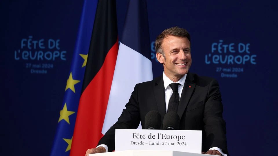 For me, that man is now the leader of the free world. The german government needs to strengthen the bounds to our french friends in every way possible. It‘s time! 🇪🇺🇫🇷🇩🇪