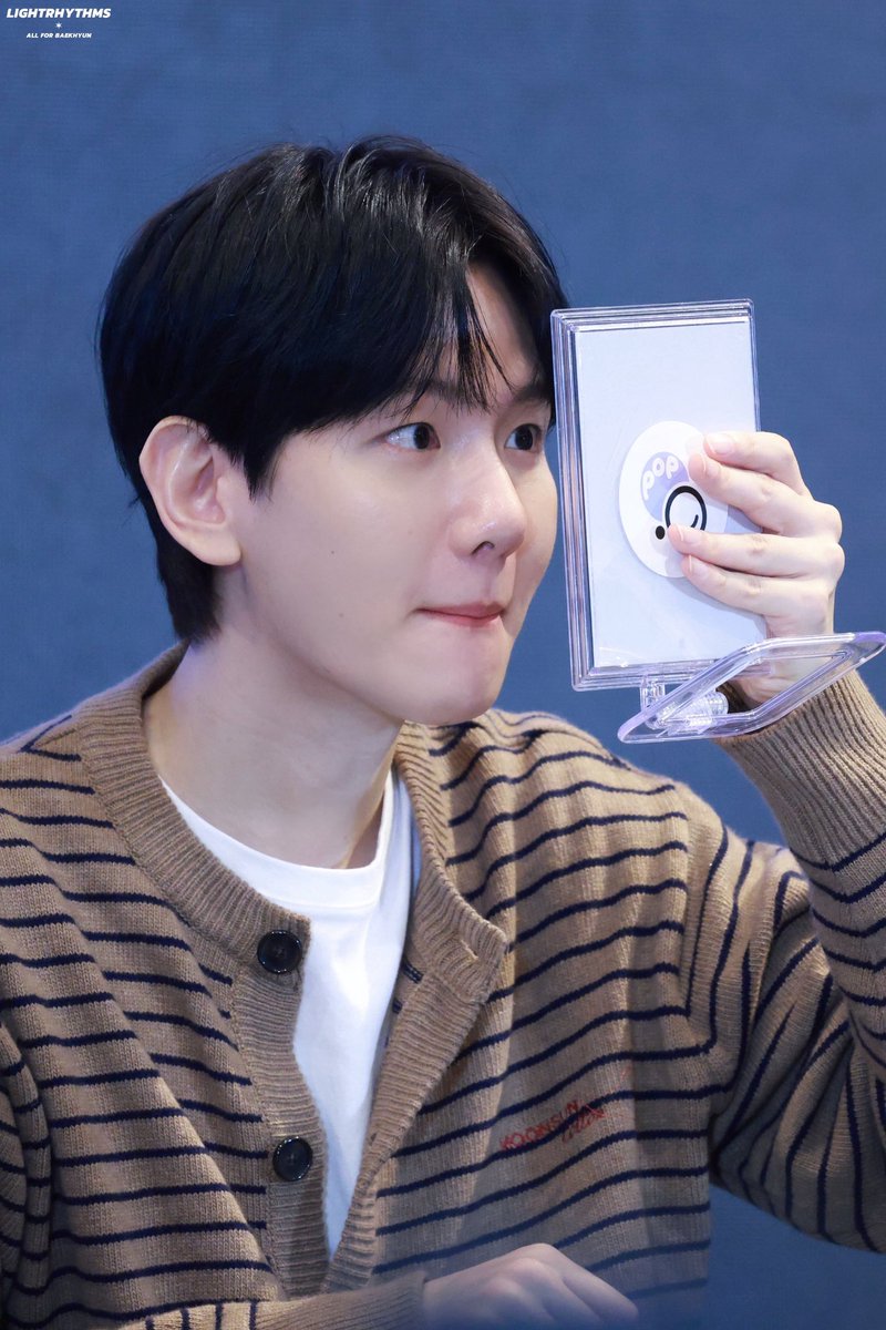Paling gantenggg koq sayanggg. ❤️❤️❤️ 
#BAEKHYUN #백현