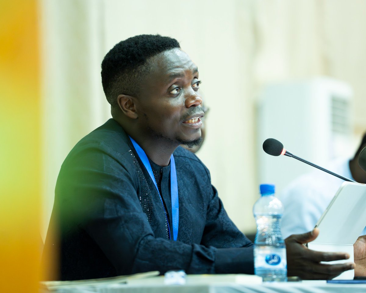 JVersdemain's tweet photo. N’Djamena | 30 janv. 2026
Au CEFORD – Université de N’Djamena, M. Philbert BAGILIMANA et son équipe ont animé une grande conférence sur la démocratie économique, la justice et la paix.
Échanges riches, forte mobilisation, grande espérance pour l’avenir de l’Afrique. https://t.co/A6GsfpvlFG