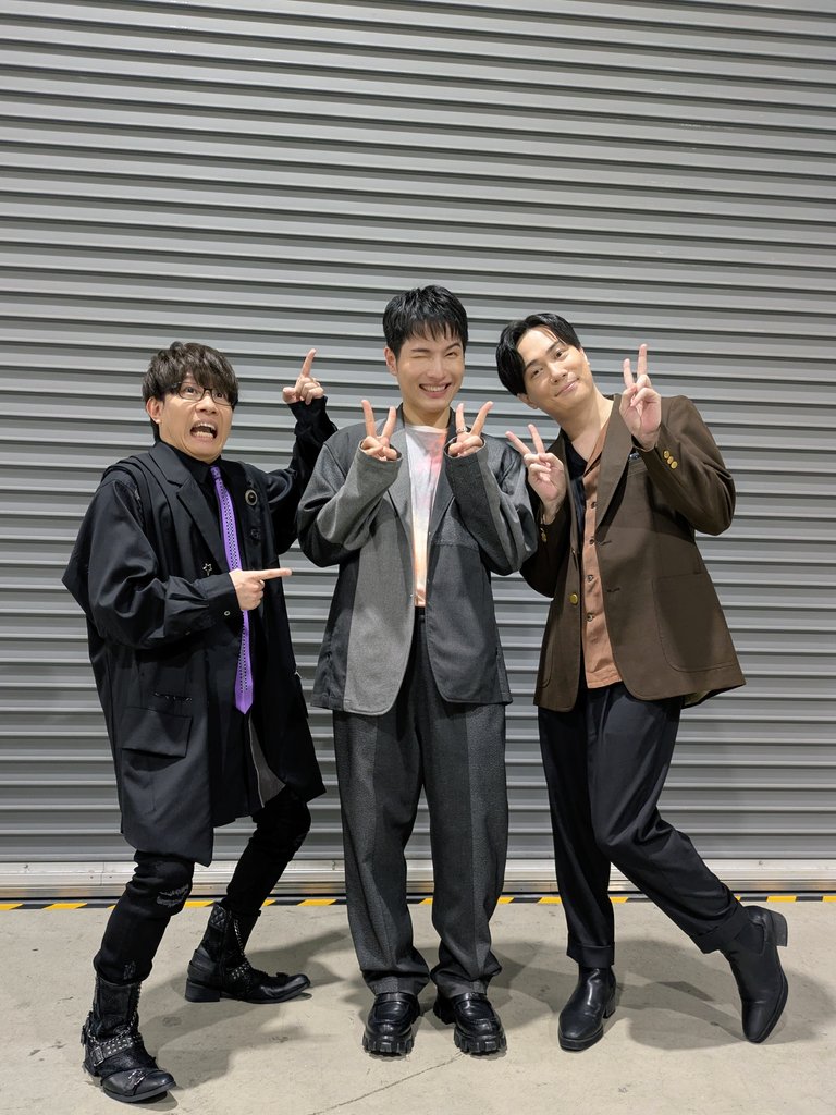 hemp_m's tweet photo. 「Rejet Fes.2026 Answer」全公演終了〜っ☆

ご来場くださった皆さま、ありがとうございました！
めちゃくちゃ楽しかった〜っ♫

MCの2人、小野友樹さんとの2ショット♪
そして朗読パート
「ピタゴラスプロダクション」
「CARNERIAN BLOOD」
「Dance with Devils」
の皆さまと〜っ♪

#リジェフェス https://t.co/P5DzNPUF0t