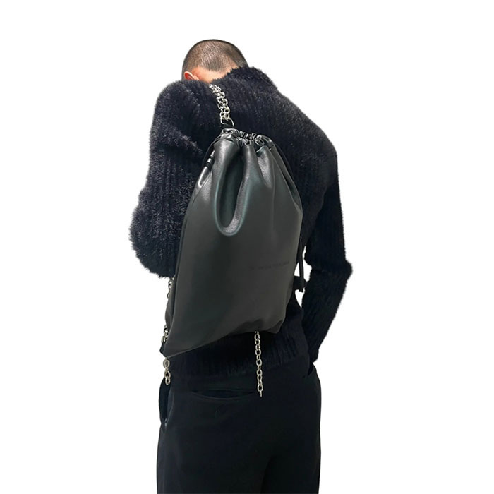 JOHNLAWRENCESULLIVAN 男らしさとオシャレ感が両立するレザーバッグ