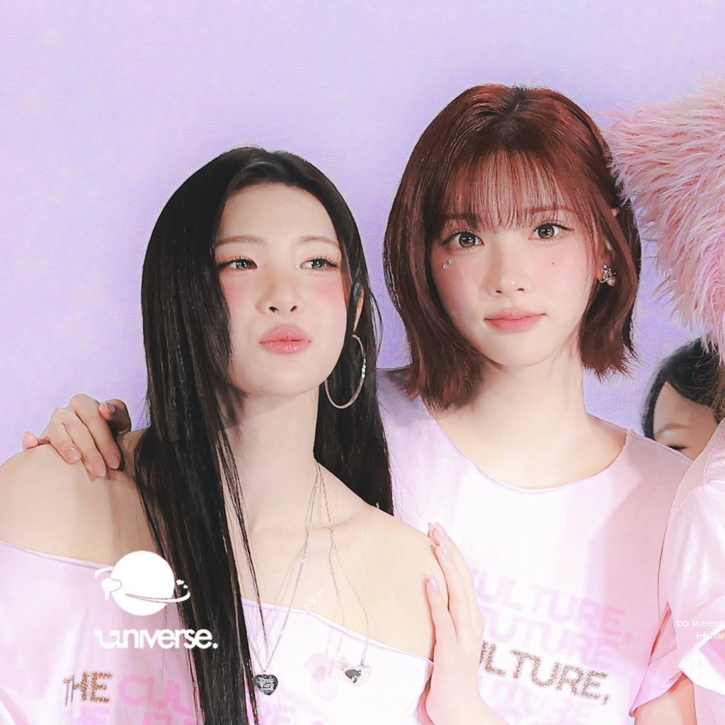 juunblokm's tweet image. cutie as always 😽💘