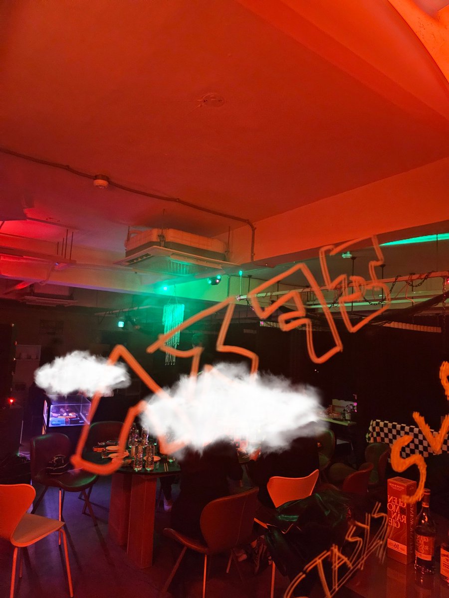 순진커플 tweet media