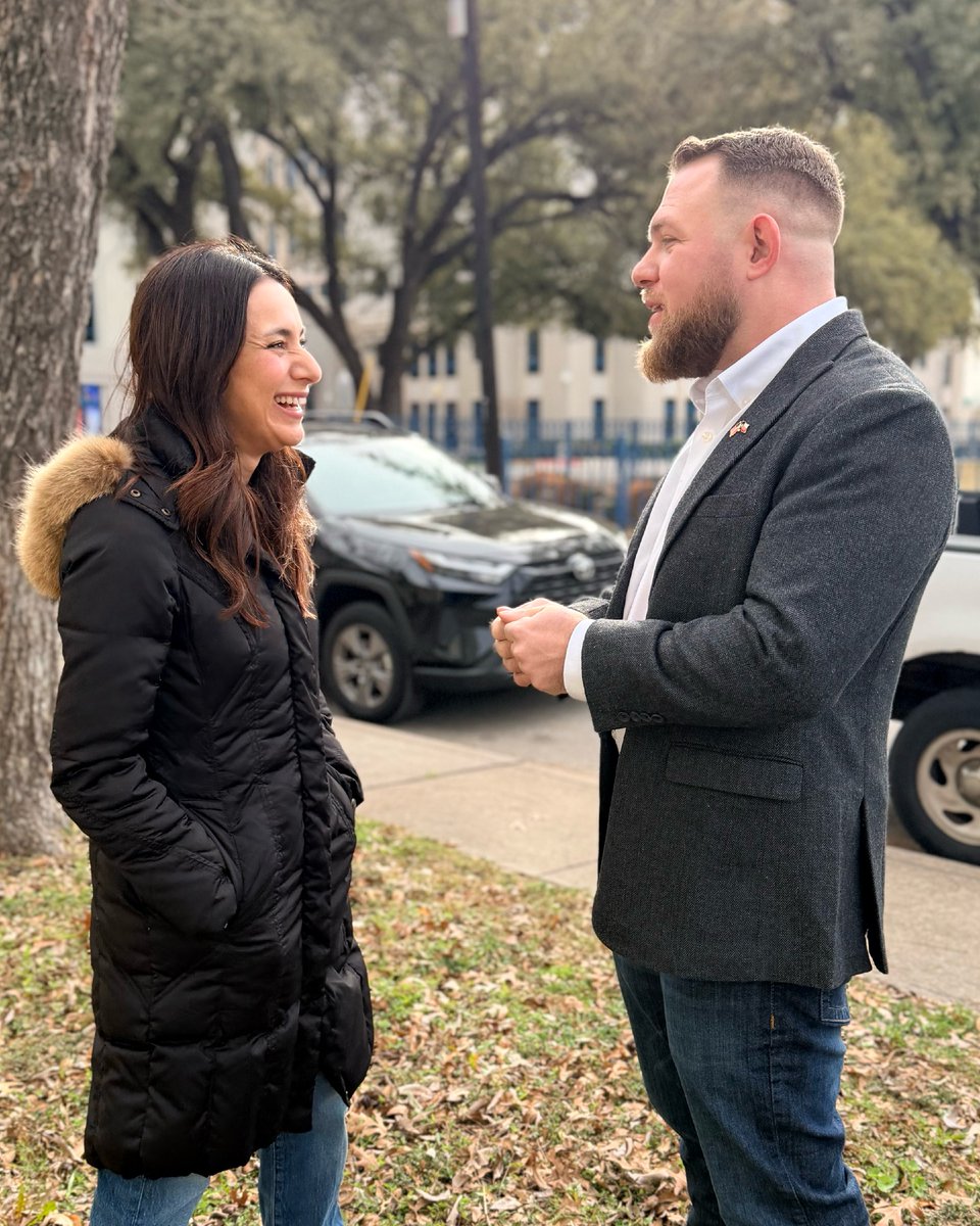 Gina Hinojosa tweet media