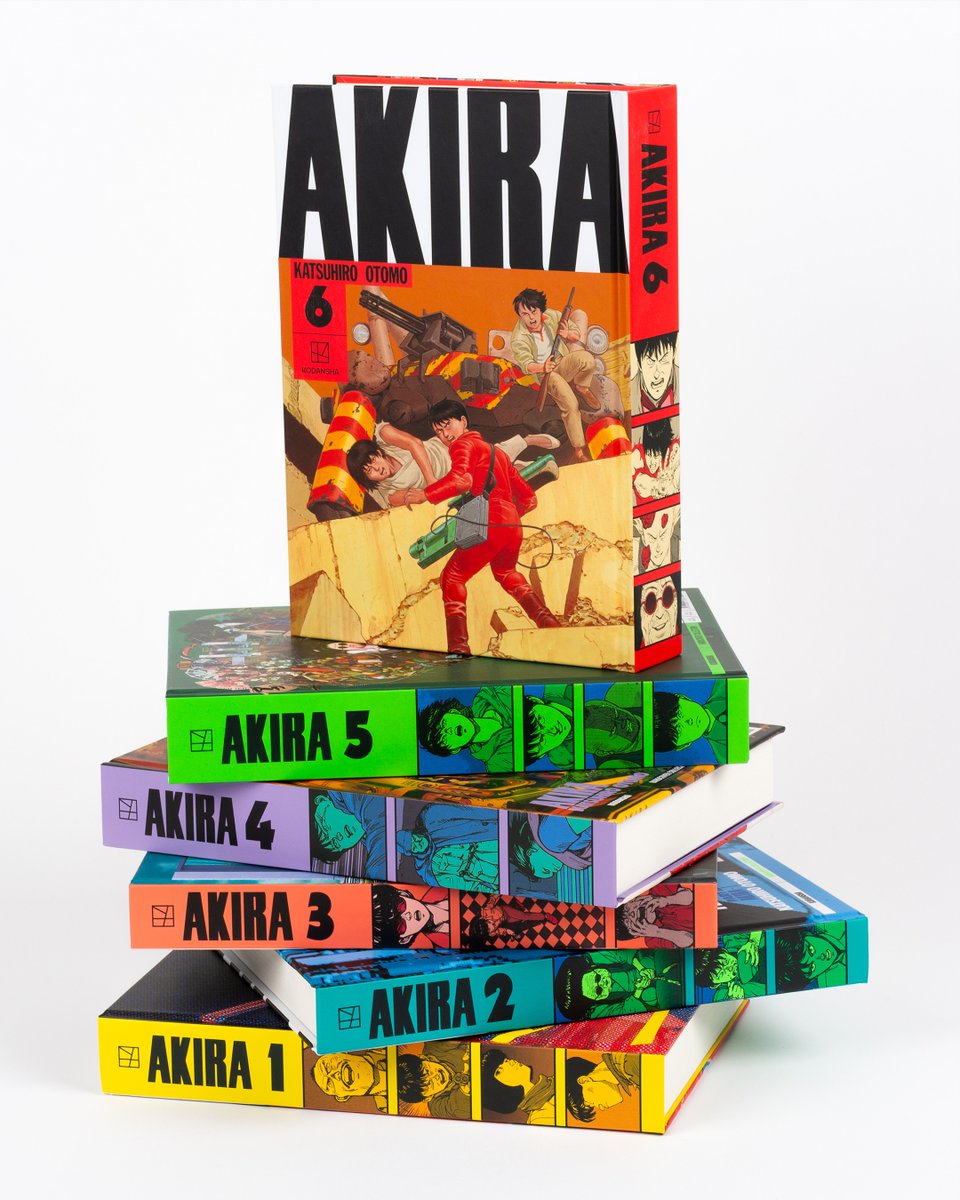 ハードカバーAKIRAって日本語版は出ないのかな