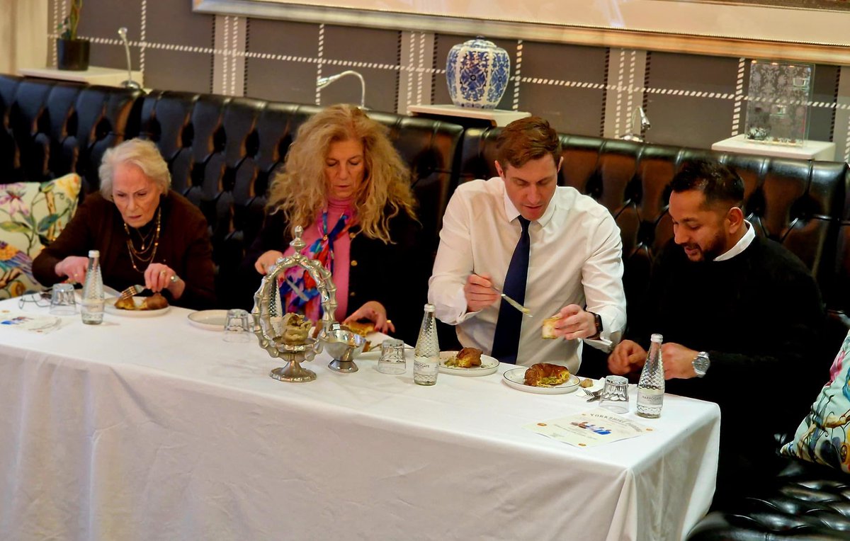 Countess Bathurst tweet media