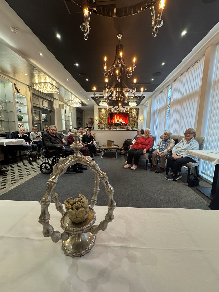 Countess Bathurst tweet media