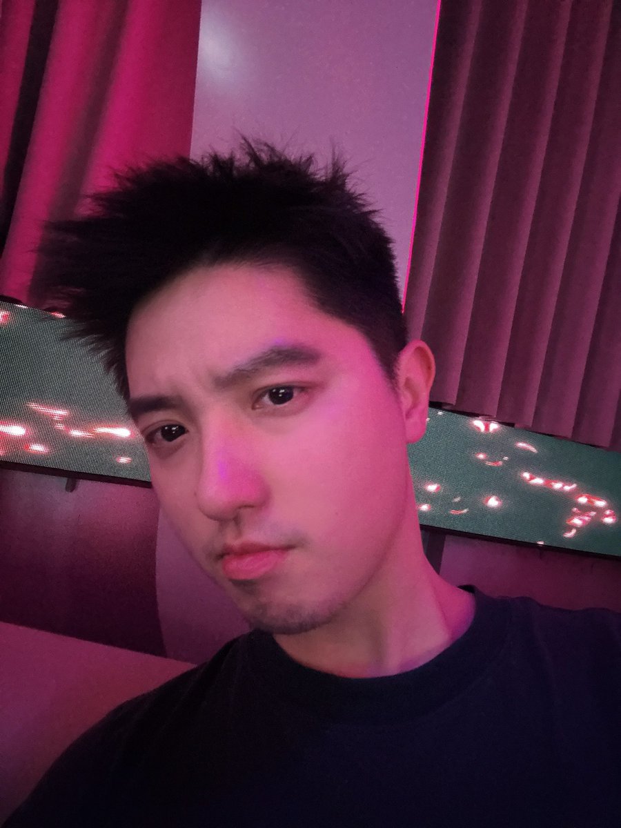 Capman20's tweet image. 做作两连拍❤️‍🔥