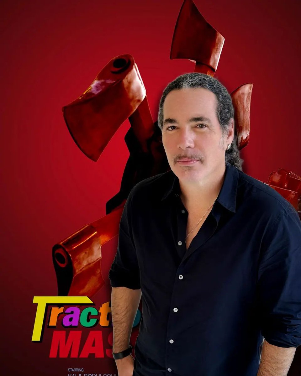 LoveHorror.com tweet media