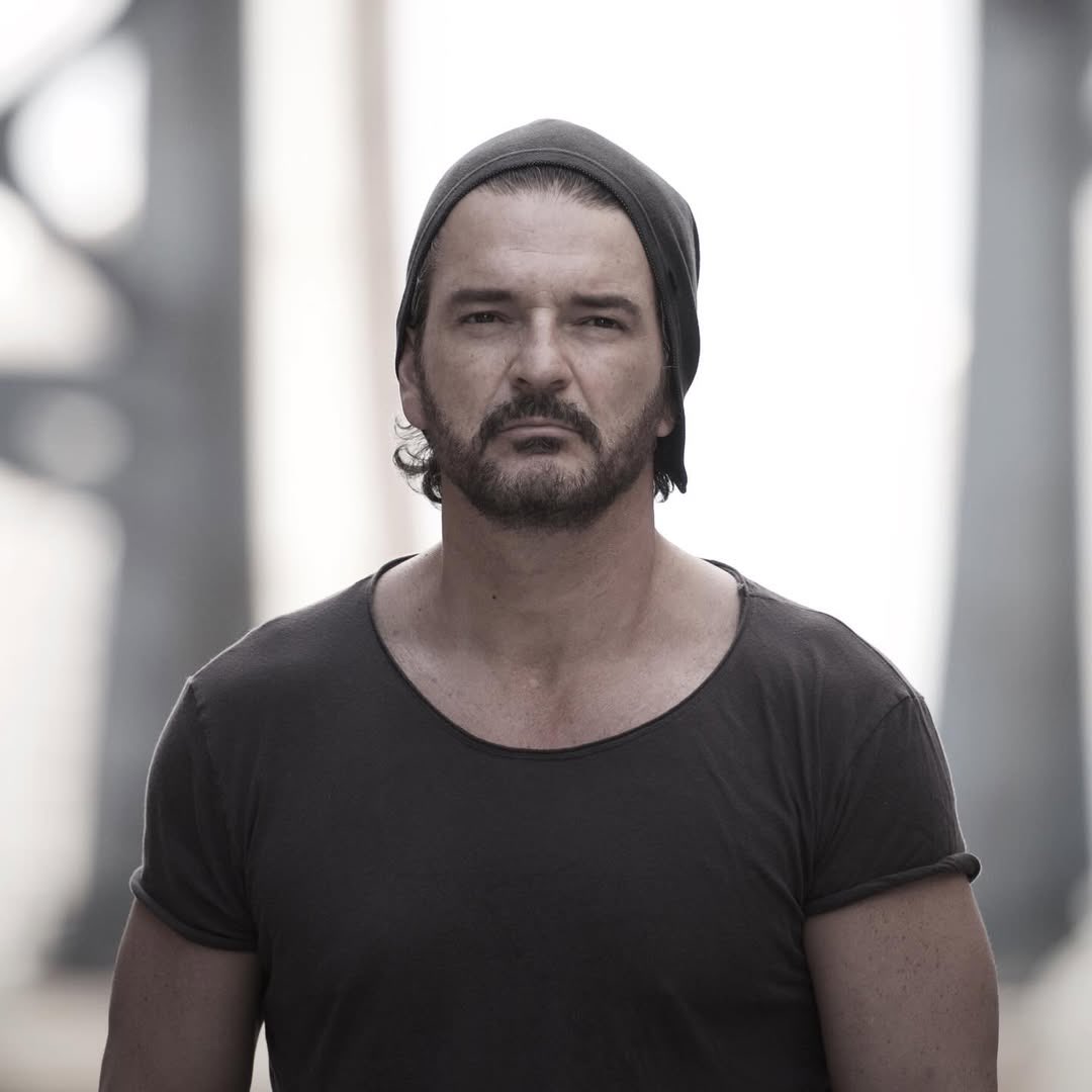 Ricardo Arjona ® tweet media