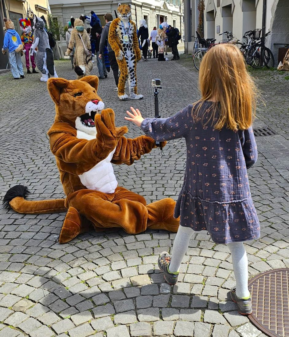 kitwanalion's tweet photo. The mascot community is heartbroken as #JonAbsey, original Utah Jazz Bear &amp; founder of Alinco Costumes lost the battle against pancreatic cancer. Pouncer, my Cougar mascot was one of his designs. His legacy, the joy his costumes spread will live on! RIP Jon!❤️ https://t.co/aYXbV7KvC1