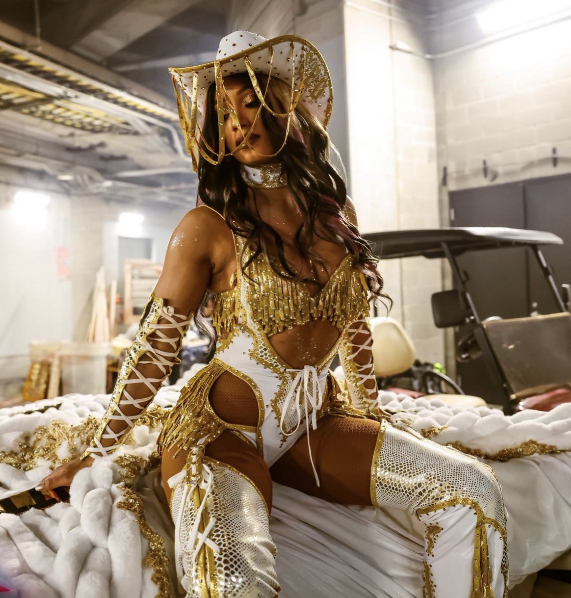 Wrestlers who made Black history 

Day 1/28: Mercedes Moné

Some career highlights 

• First black woman to main event Wrestlemania(w/ Bianca)

• First woman to main event a NJPW show, alongside( w/ Willow)

• 8x World Champion 

• 3x World Tag Champion 

• Simultaneously