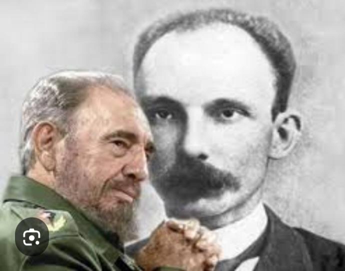 LourdesFG65's tweet photo. #TenemosHistoria 

Así como los jóvenes del Centenario se alzaron para que no muriera el Apóstol, hoy en el año del Centenario de Fidel, nos  corresponde mantener vivo su legado
Que su ejemplo nos inspire a defender la Patria, la cultura  con la misma pasión y valentía. https://t.co/OxraPqBxTr
