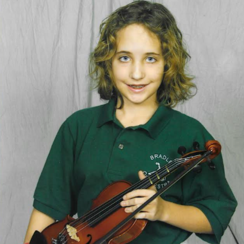 NEISD's tweet image. “Teaching has always been deeply personal for me. Long before I ever stood in front of a classroom, I was sitting in one as a student who needed extra support. I am a product of [NEISD] special education." 📚 Read Las Lomas teacher Hannah Eli's story: tinyurl.com/yck3e66w 🔗