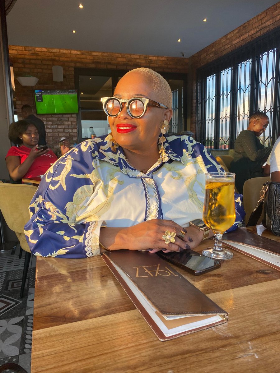 Nkele Mogono tweet media