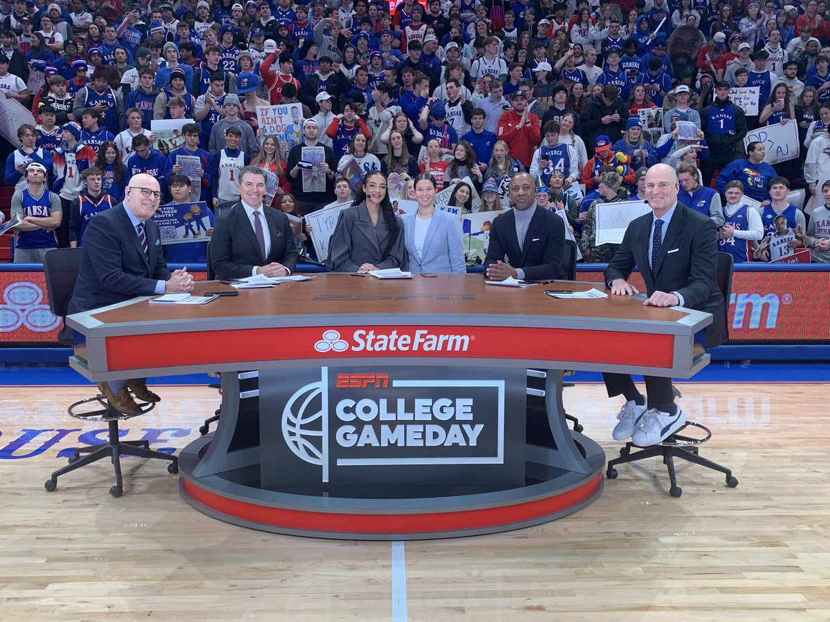 MaryClaire Zacharias tweet media