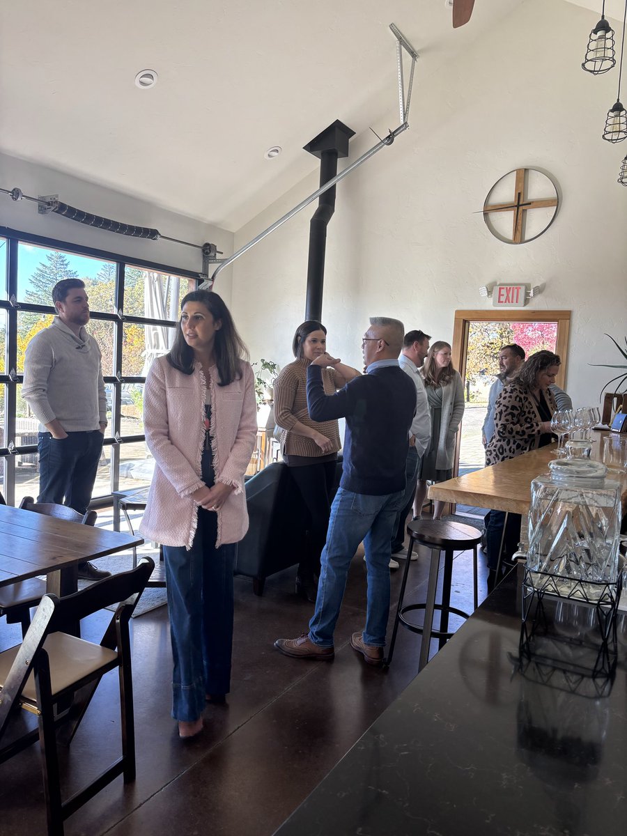 Eola Hills Wine Cellars tweet media