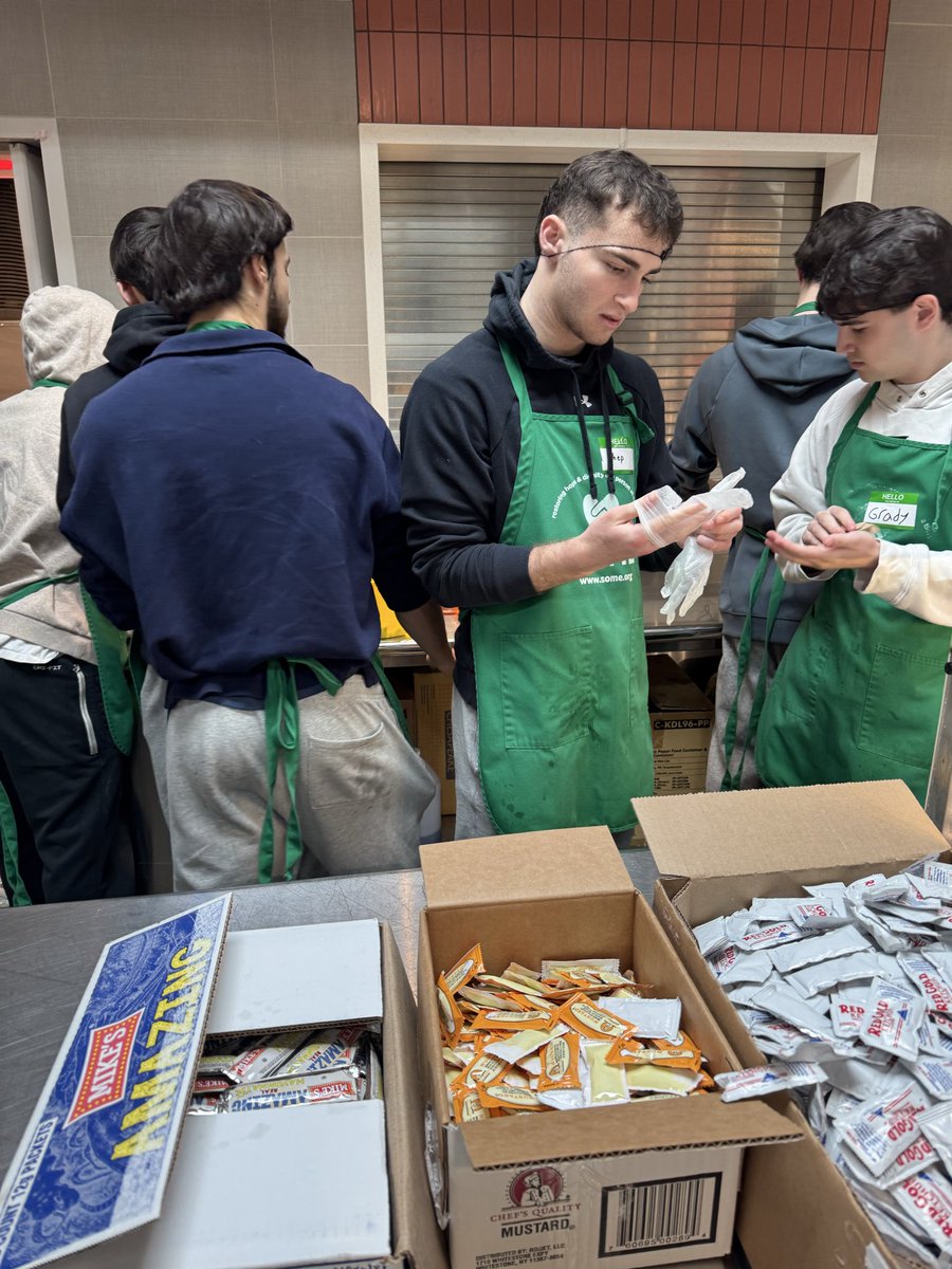 Chris Lun tweet media