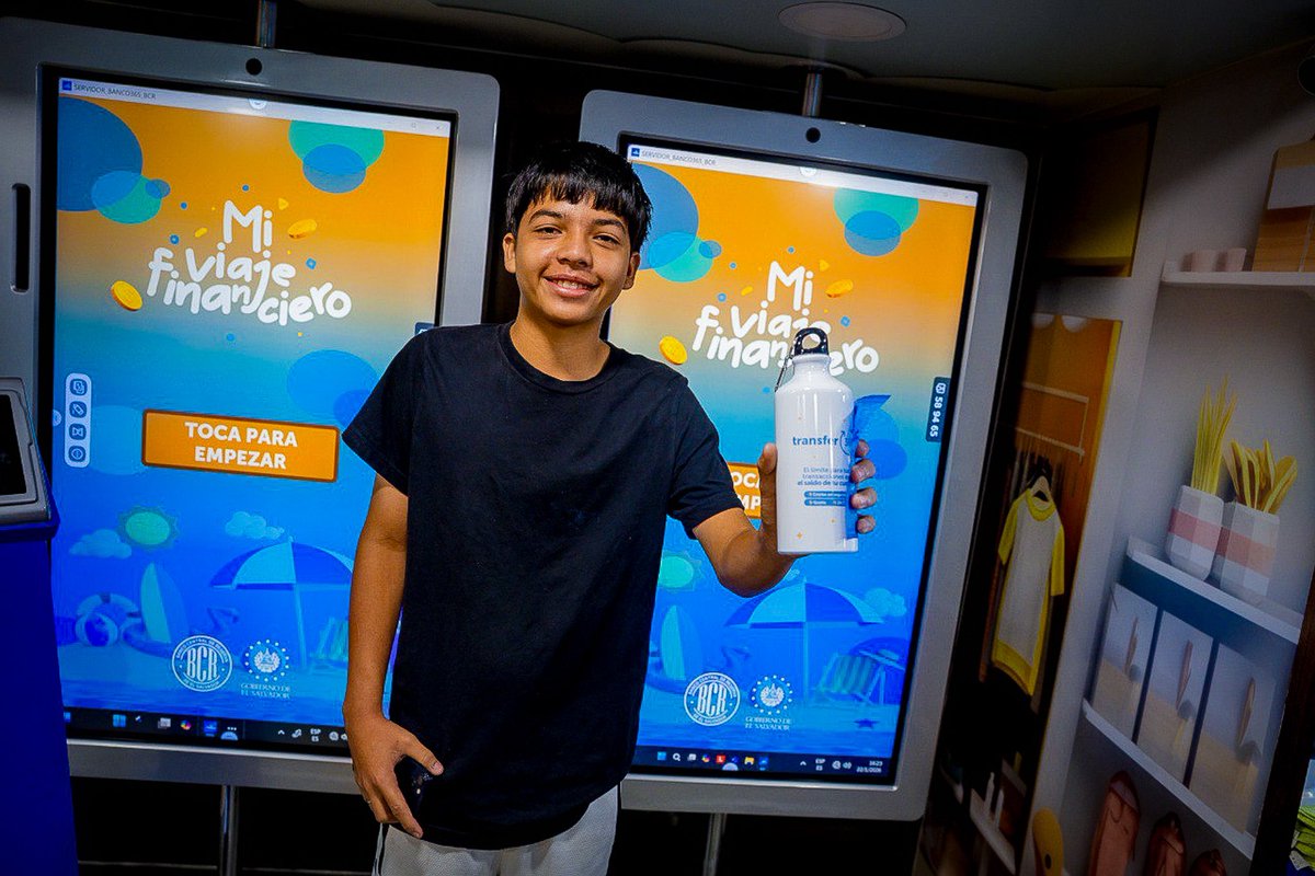 bcr_sv's tweet image. ¡Continuamos llevando la educación financiera a todo El Salvador a bordo de nuestro Bus Mi Viaje Financiero! 🚍