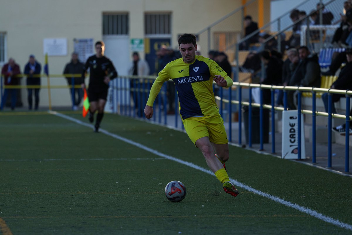 alqueriescf's tweet photo. 𝗨𝗻𝗮 𝗱𝗲 +𝟯  💪🏼

Alqueries CF 2️⃣ - 1️⃣ Paiporta CF

⚽: Gio, Molés 🎯

¡Seguimos equipo! 🔜 ¡Vamos Niño! 💙💛

#alqueriescf #somdelniño #unamaneradevivir #todaunavida https://t.co/MjUr9HuT56