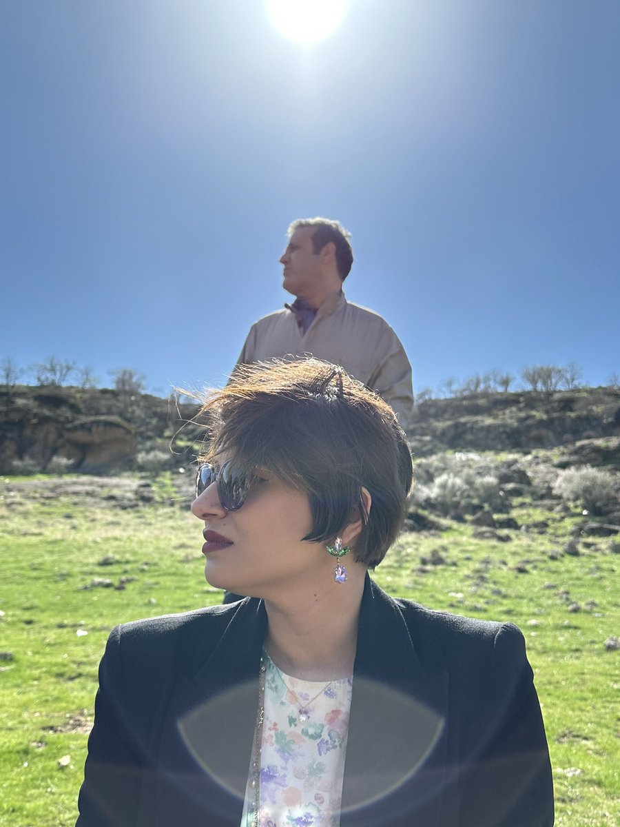 از اطلاعات ساری با خانواده #ویدا_ربانی تماس گرفته‌اند که او اینجا در بازداشت است. ویدا قبل از بازداشت گفته بود اگر به انفرادی منتقل شود قطعا دست به #اعتصاب_غذا خواهد زد.