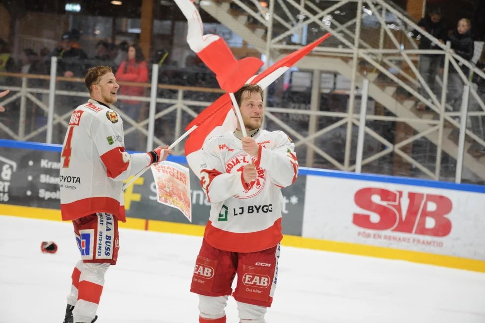 Calle Wäng tweet media