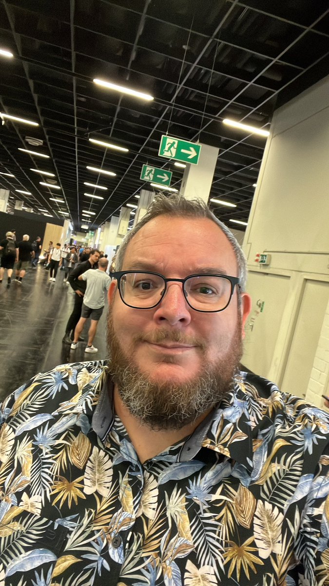 🦈 Krieger tweet media