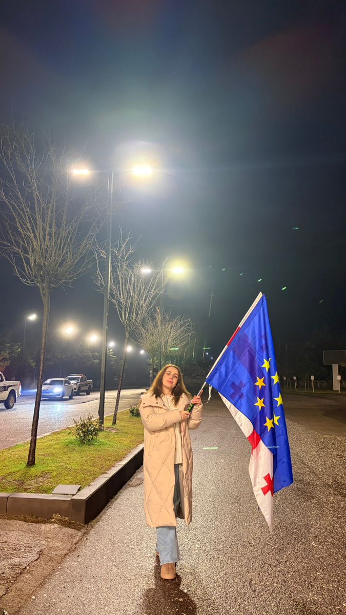 NTskvitishvili's tweet photo. Dare to Protest Everywhere!
Chkhorotsku 🇬🇪 🇪🇺 
Day 431
#Protestingeorgia 
#FreePoliticalPrisoners #standwithGeorgia 
#WeStandWithUkraine 🇺🇦 https://t.co/78Wyyaeyce