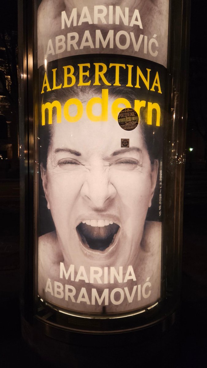 Lela (schlofi) tweet media