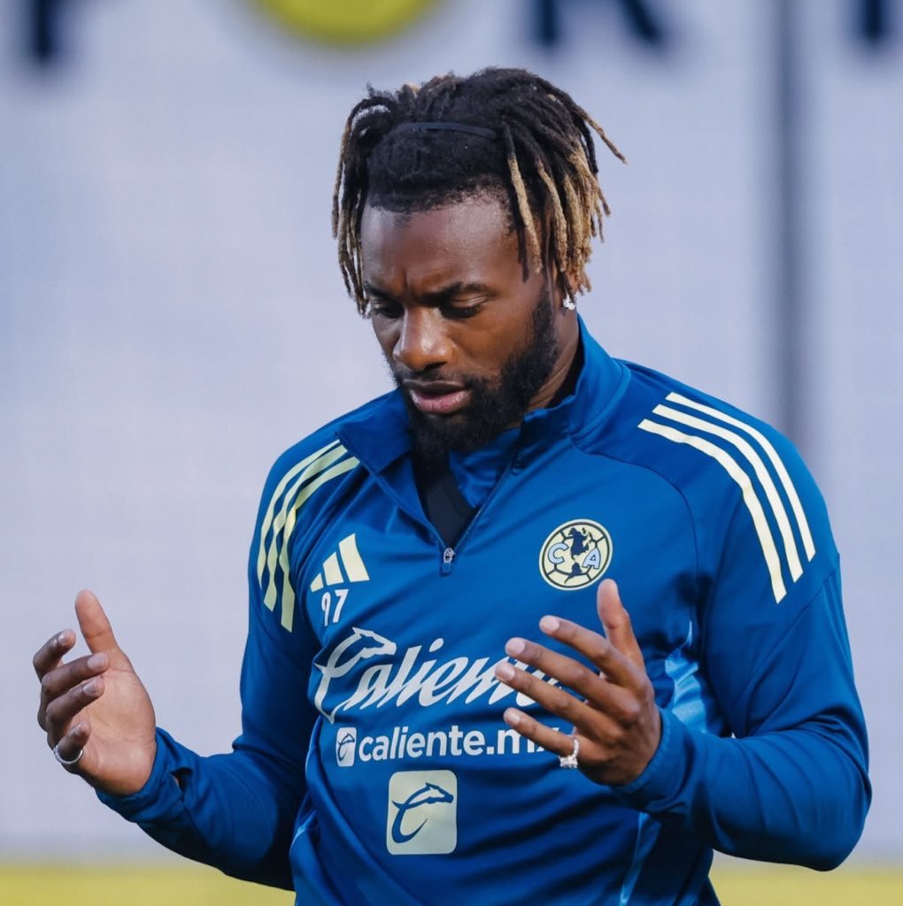 _BeFootball's tweet photo. 🚨🚨 DINGUERIE 🍿 : 𝗔𝗟𝗟𝗔𝗡 𝗦𝗔𝗜𝗡𝗧-𝗠𝗔𝗫𝗜𝗠𝗜𝗡 🇫🇷 𝗔𝗥𝗥𝗜𝗩𝗘 𝗔̀ 𝗟𝗘𝗡𝗦 𝗟𝗜𝗕𝗥𝗘 𝗗𝗘 𝗧𝗢𝗨𝗧 𝗖𝗢𝗡𝗧𝗥𝗔𝗧 !!!! 😱❤️💛

On ne l’avait tellement pas vu venir. 

Le duo Thauvin - Saint-Max, ça va envoyer. 

(@leparisiensport) https://t.co/eNpkkGzFbs