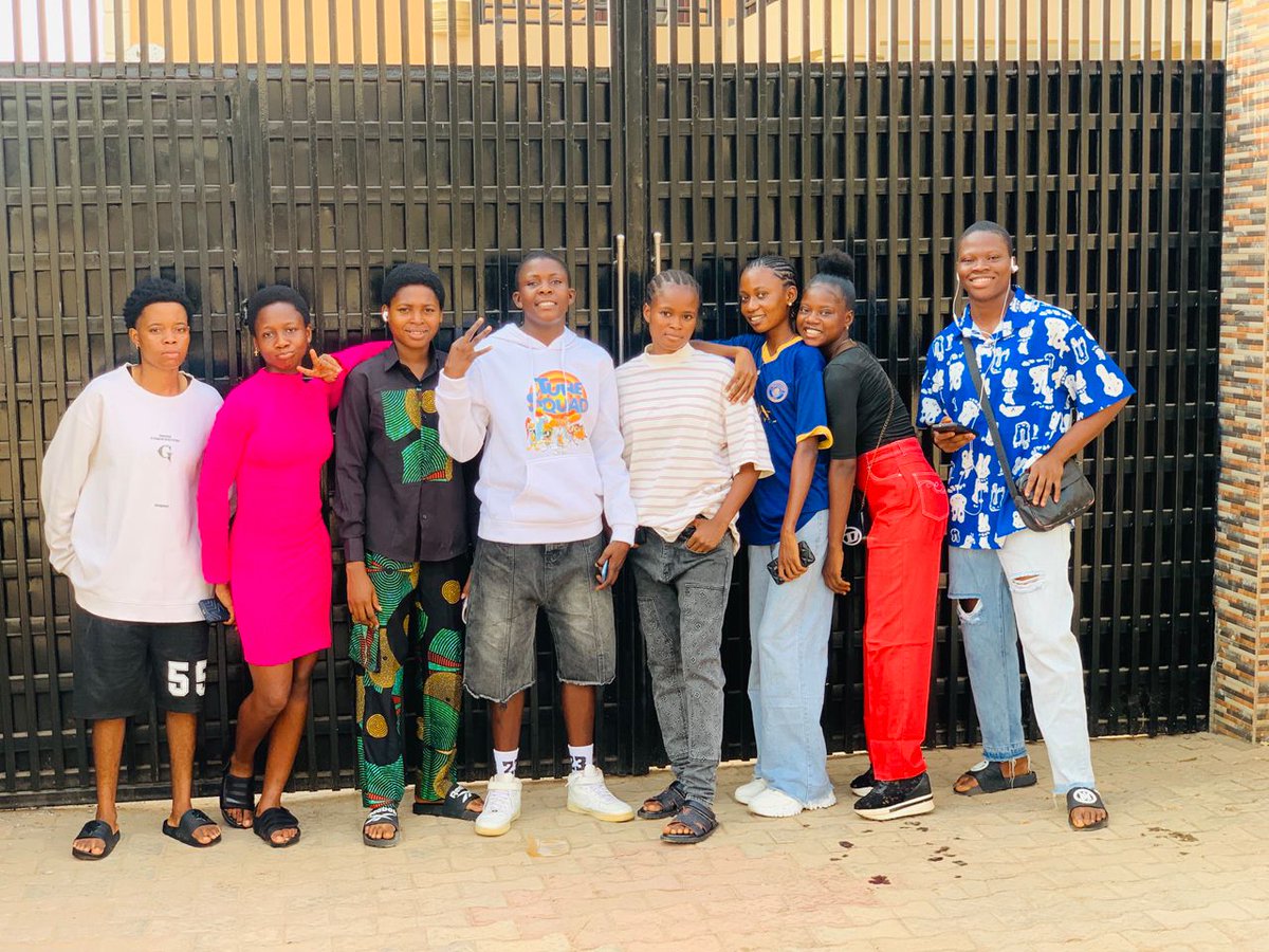 Happy Sunday 😁 

#CastmogLadies #NWFL