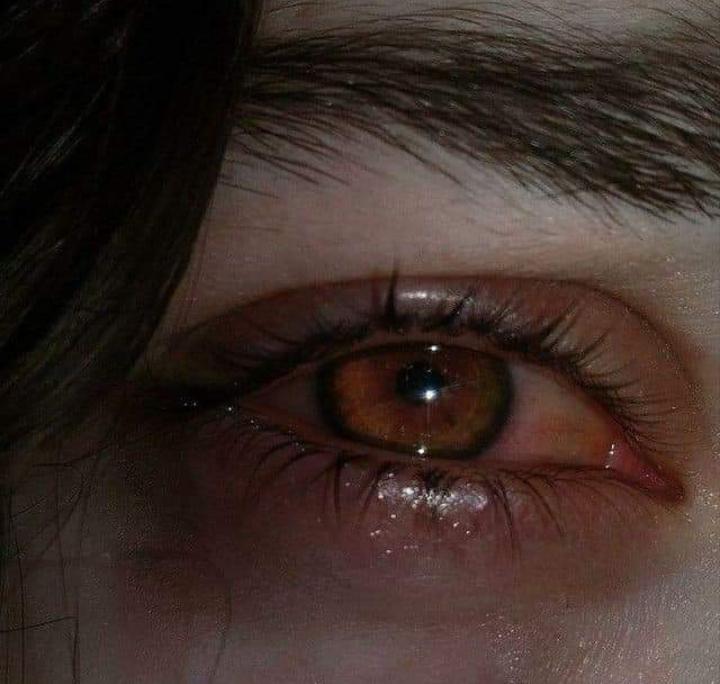 تجھ کو تو ستم کا بھی سلیقہ نہیں ہے یار
اتنا تو درد دے کہ سہولت سے مر سکیں

جب محبت میں لاپرواہی ملے،
تو مضبوط سے مضبوط انسان بھی اندر سے ٹوٹ کر
نفسیاتی مریض بن جاتے ہے۔ 💔

#اردو_زبان 
Good night