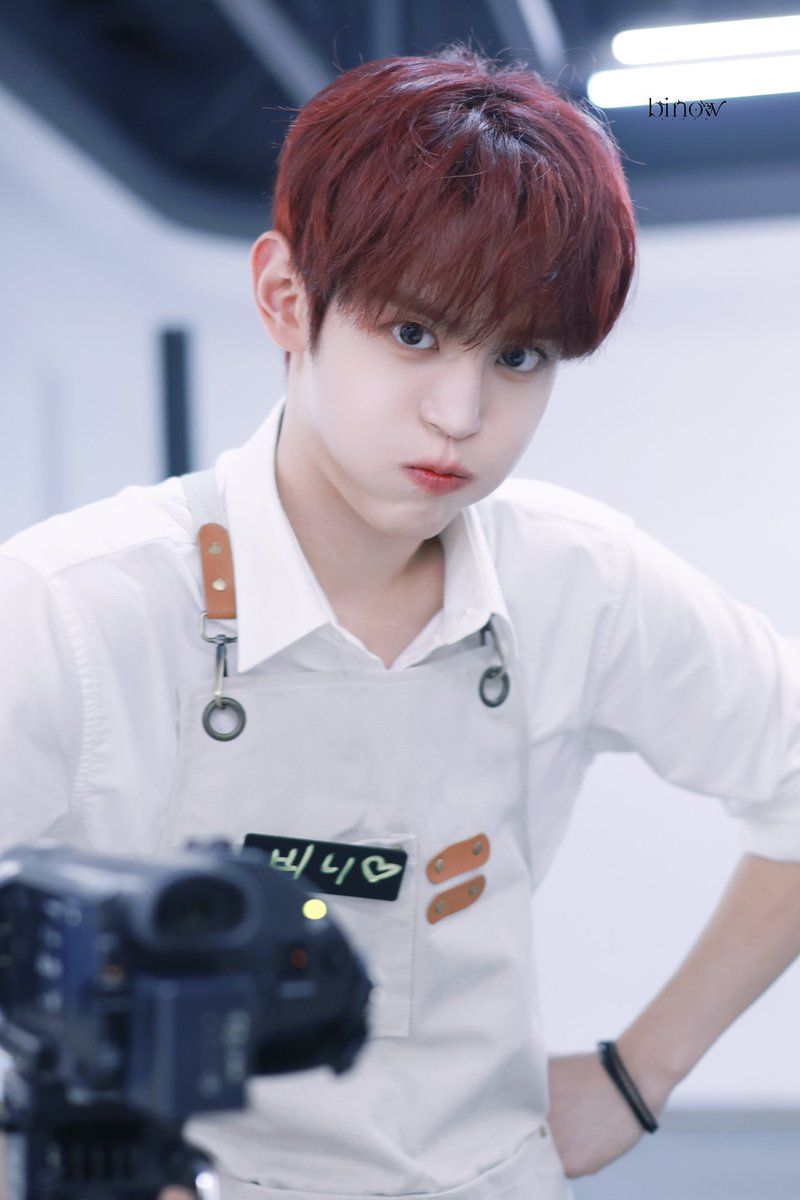 binow0831's tweet photo. 251218

#현빈 #HYEONBIN #ヒョンビン #NOWZ #나우즈 https://t.co/t7uVJMIBpe