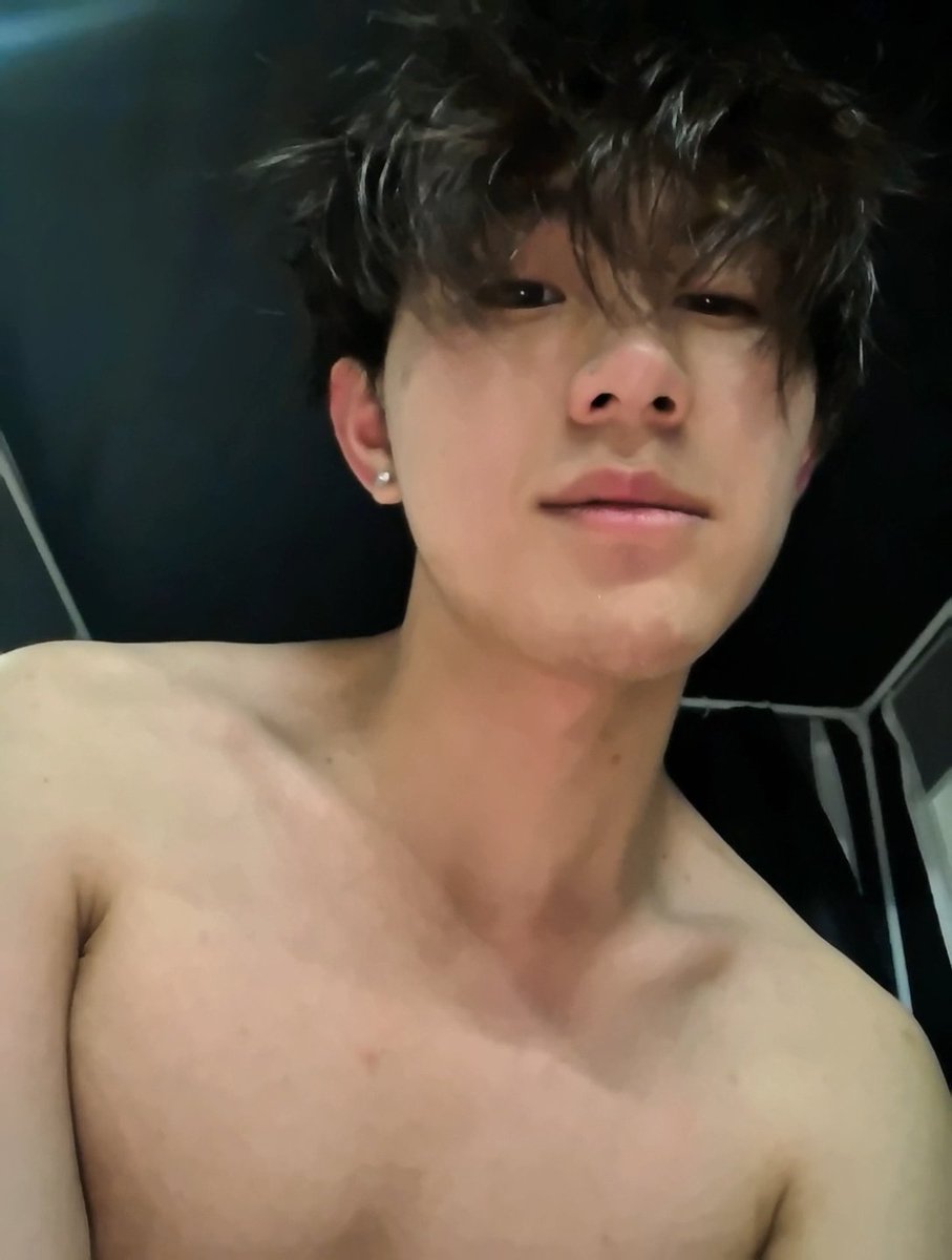 番薯仔 tweet media