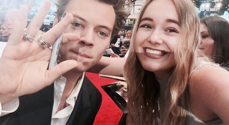 simone 🏠 tweet media