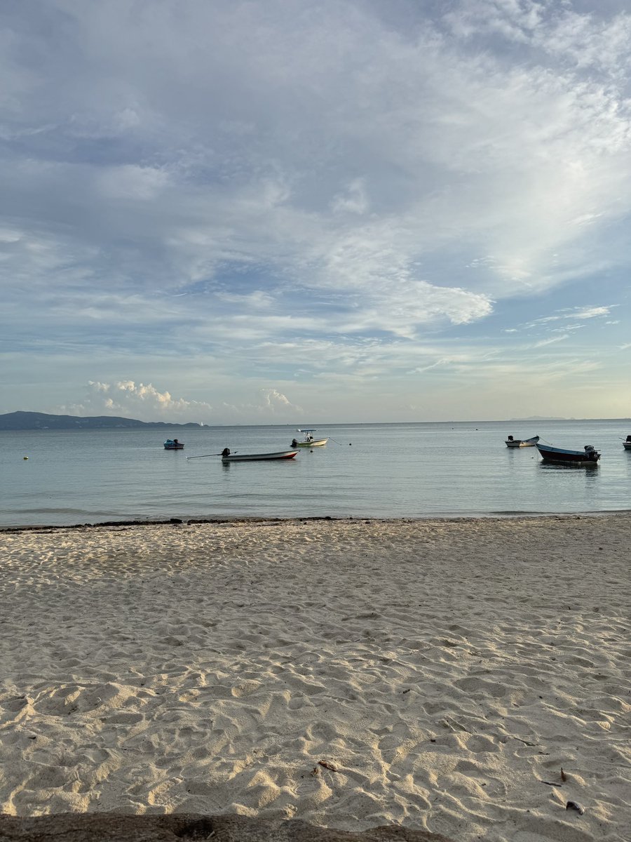 viewwarawi's tweet image. kidteung baan