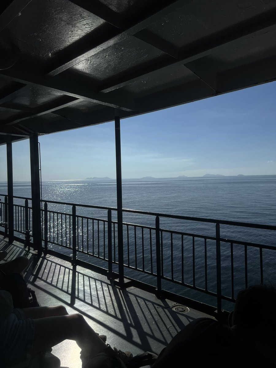 viewwarawi's tweet image. kidteung baan