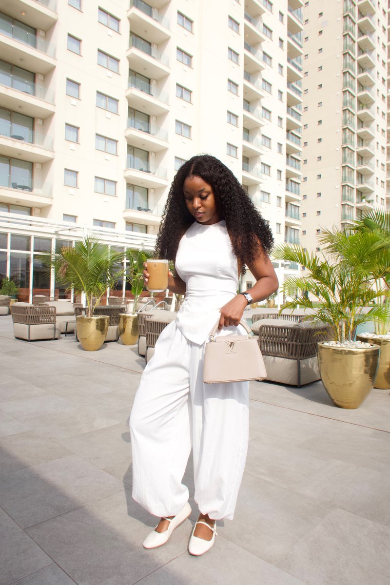 BELLA OKAGBUE⚡️ tweet media