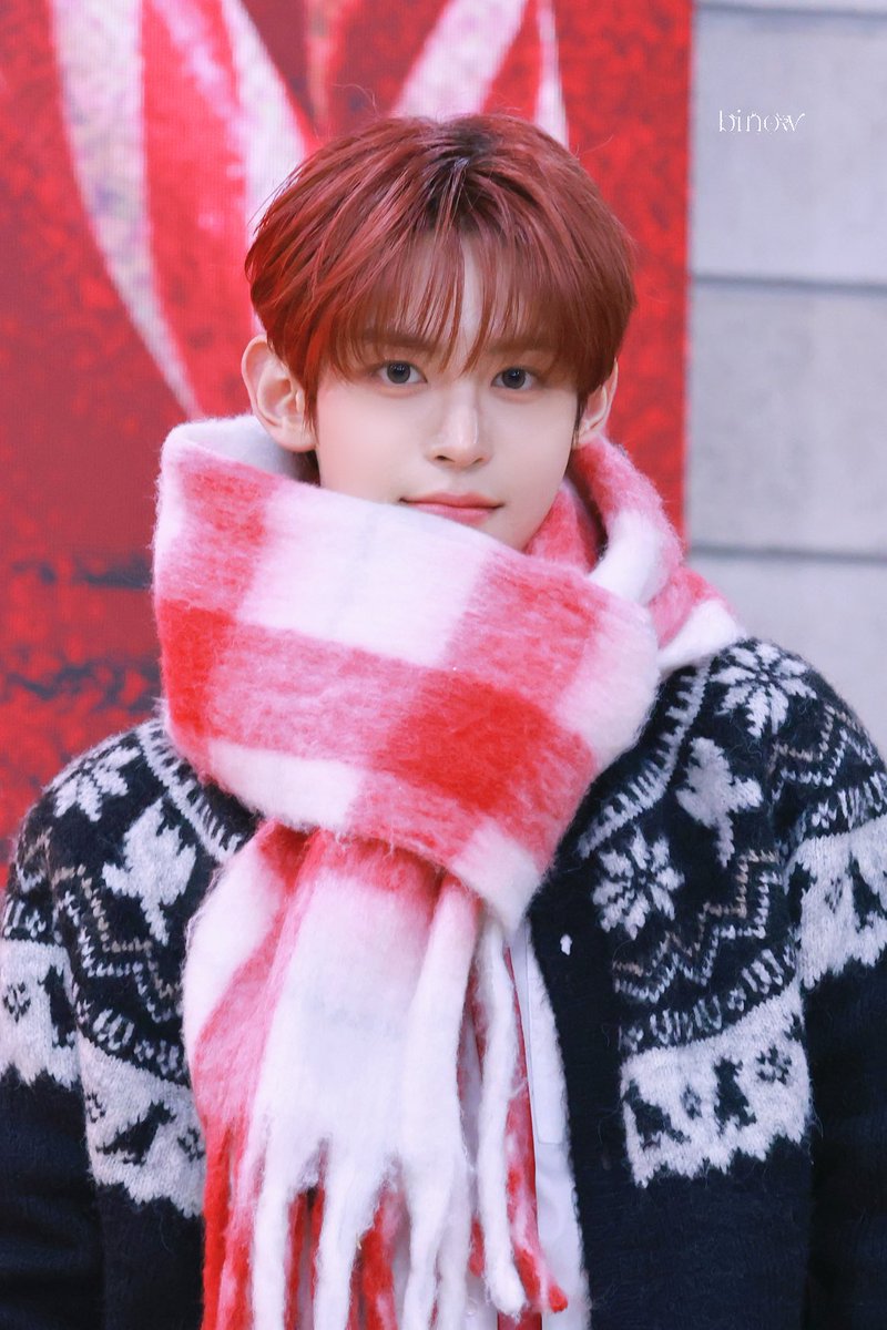 binow0831's tweet photo. 251224

#현빈 #HYEONBIN #ヒョンビン #NOWZ #나우즈 https://t.co/wjUcqcVzNO