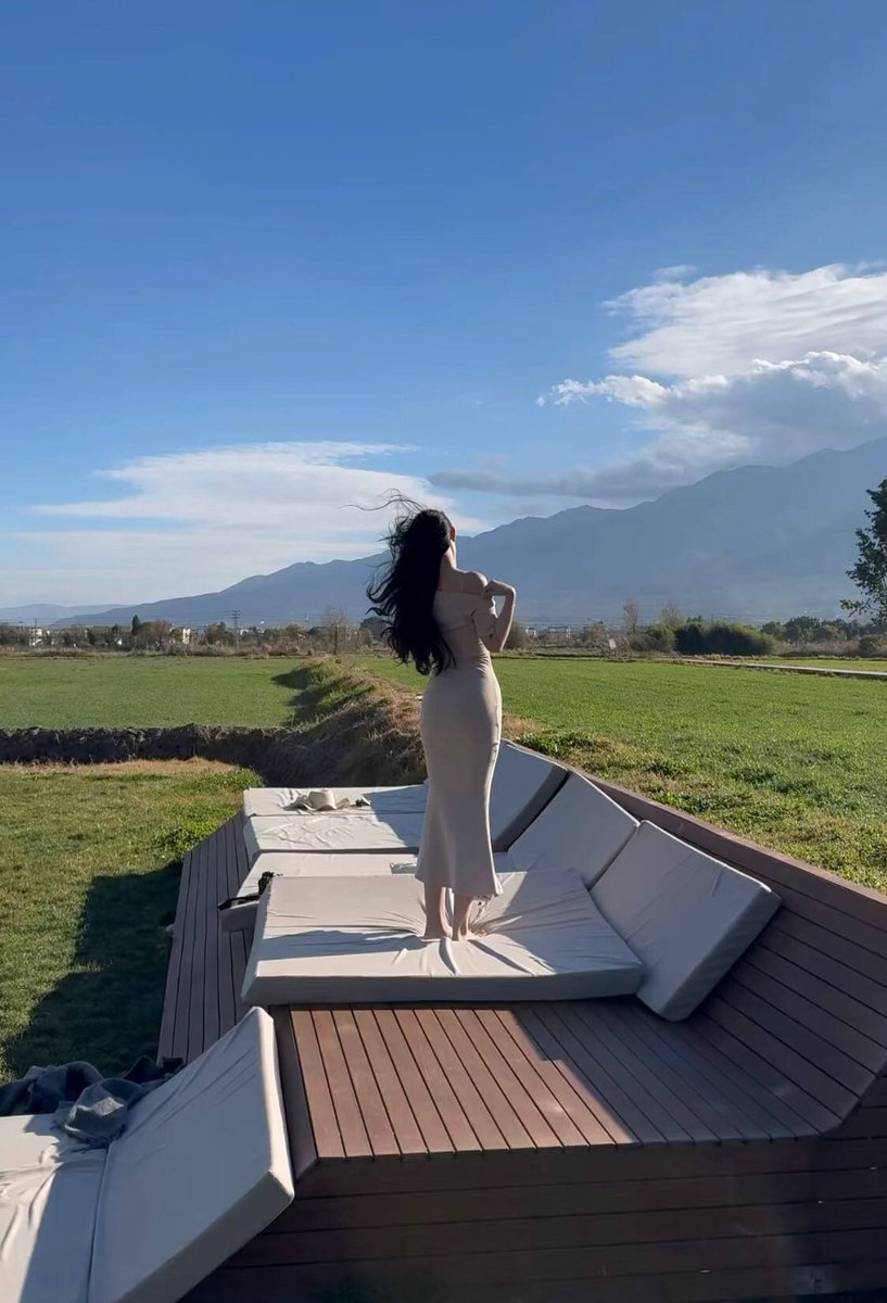 UniwayMi1964's tweet photo. On the weekend, look at nature from different angles; it’s not just a single scenery, but each angle can bring a different surprise.#NatureExploration #WeekendPost https://t.co/ft0R1YBKN3