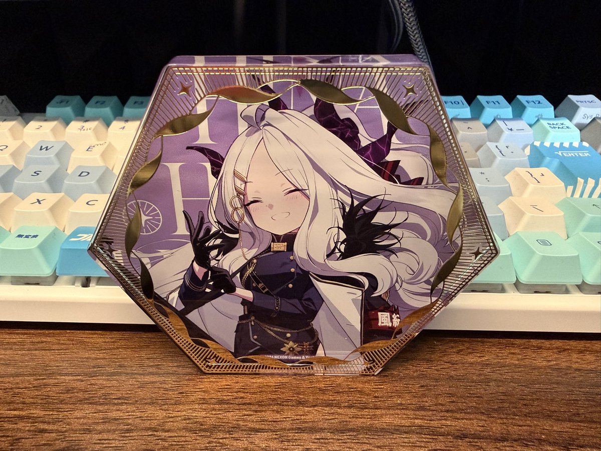YoRTHa_'s tweet photo. ヒナ誕ノーブルアートも買いました。
良い笑顔☺️ https://t.co/IaHXSeVij8