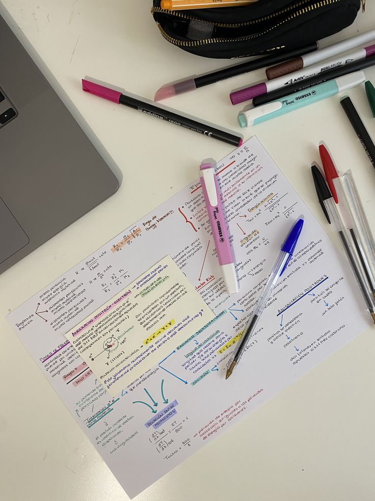 glindaris's tweet photo. achados da shopee pra estudar com mais conforto

~ a thread https://t.co/Ey5hdyTBUL