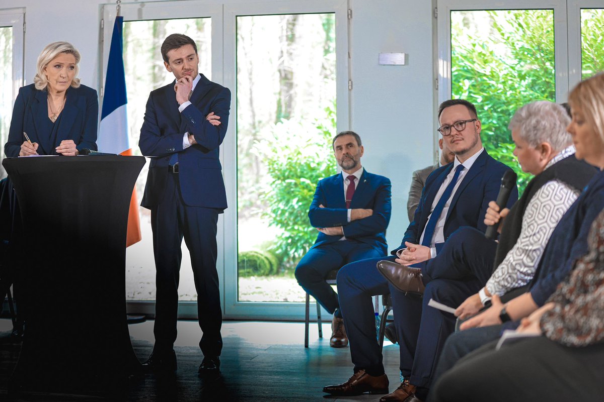 Il nous faudra du temps, et beaucoup d’énergie pour remettre sur pied notre système de santé. Mais nous y arriverons, parce que nous avons les meilleurs soignants du monde. 

Merci à tous ceux qui ont accepté de témoigner !