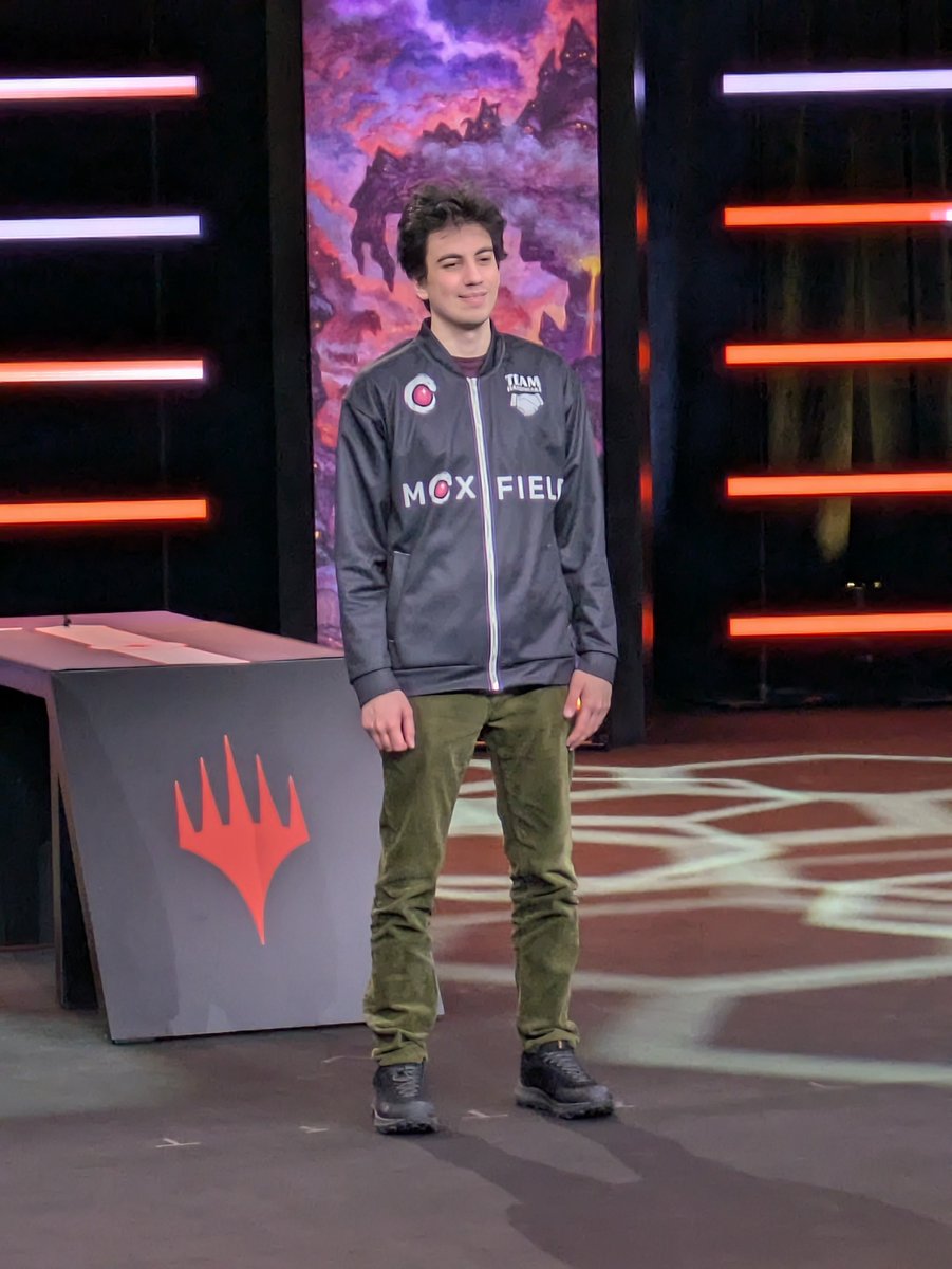 Team Handshake Moxfield tweet media