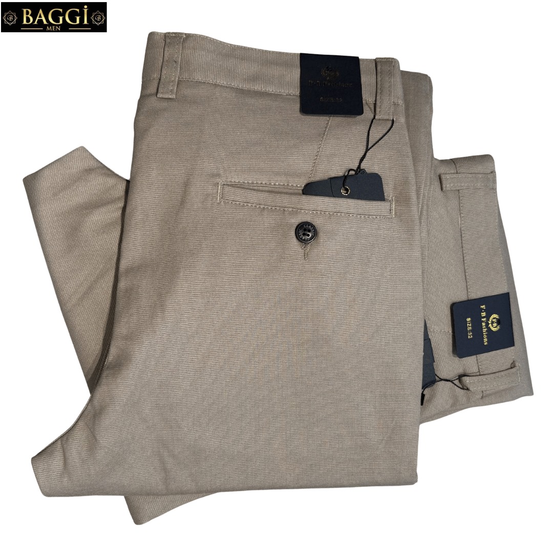 Baggiacacia's tweet photo. FB Khaki trousers, a timeless classic only at Baggimen Acacia mall or order online  via https://t.co/D5NWrLBc70 for deliveries. Price;shs.75,000
Size;32-42
Colors; variety
#fbkhakitrousers
#menswear 
#baggimen #AcaciaMall #kololo #firstfloor https://t.co/Y36Z8L5H5a