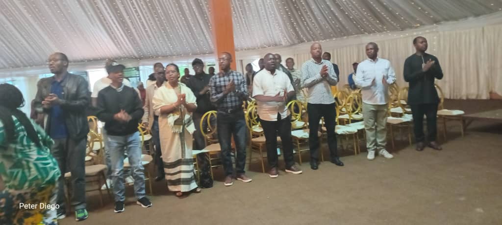 RusikaSEmmanuel's tweet image. Kuri uyu wa 01.02.2026 nifatanyije n'abaturanyi  @KicukiroDistr
@GatengaSector , @CellNyarurama ahahuriye imidugudu ya #Kabeza na #Bisambu  dusangira ikiganiro cy'uyu munsi twizihizaho Intwali z'Igihugu ku nsanganyamatsiko " Ubutwari n'Ubumwe bw'Abanyarwanda,inkingi z'iterambere.