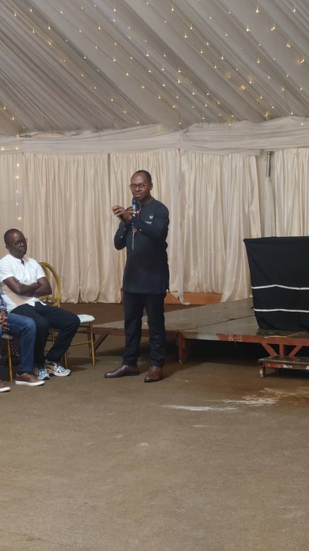 RusikaSEmmanuel's tweet image. Kuri uyu wa 01.02.2026 nifatanyije n'abaturanyi  @KicukiroDistr
@GatengaSector , @CellNyarurama ahahuriye imidugudu ya #Kabeza na #Bisambu  dusangira ikiganiro cy'uyu munsi twizihizaho Intwali z'Igihugu ku nsanganyamatsiko " Ubutwari n'Ubumwe bw'Abanyarwanda,inkingi z'iterambere.