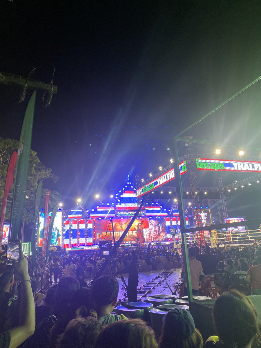 หมดใจ🖤 tweet media