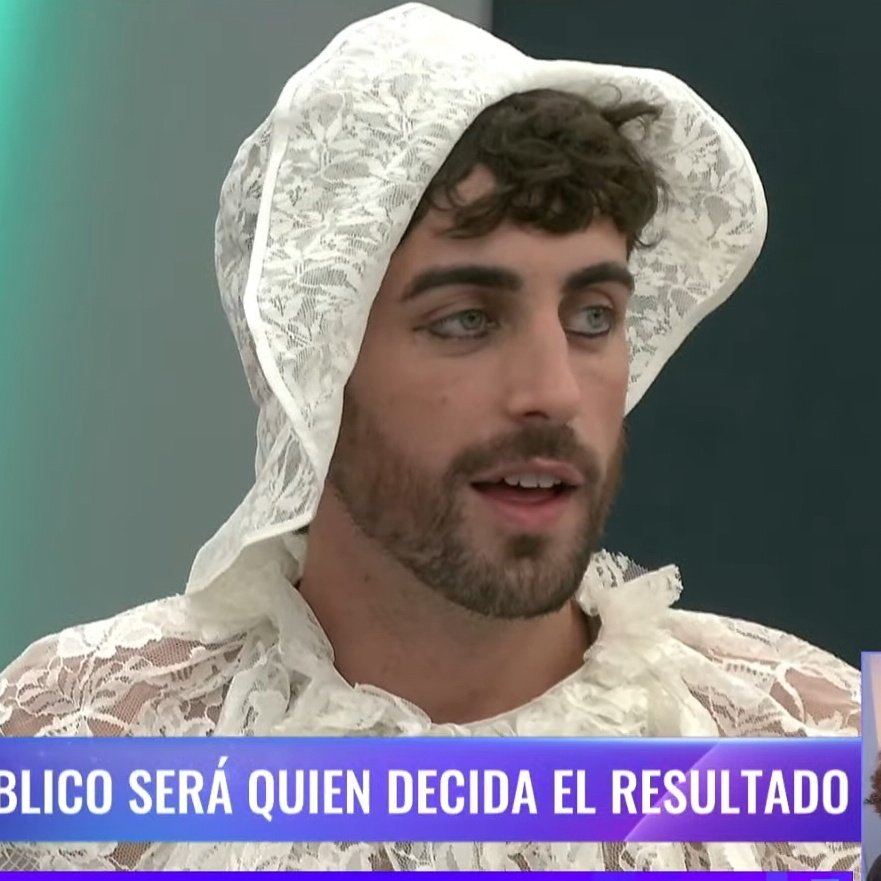 lo bien que le quedaba el delineado a ulises
#recuerdos #apóstoles