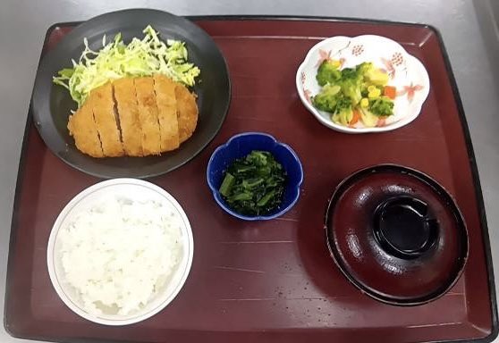 kigen1388's tweet photo. 本日のお食事です🥢 デイサービス グループホーム ショートステイ サービス付き高齢者向け住宅 住宅型有料老人ホームにてご提供しています。#ケアサポート株式会社 #コミュニティネット株式会社 #社会福祉法人敬愛会 #株式会社基元 https://t.co/28S0GXRnQW